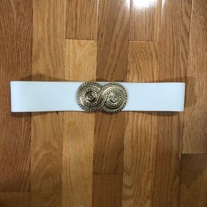 Vintage women’s 80’s belt